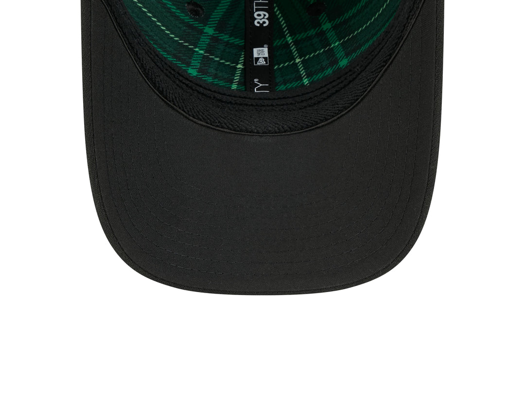 Chicago Cubs 2026 St. Patrick's Day Black 39Thirty Cap by New Era