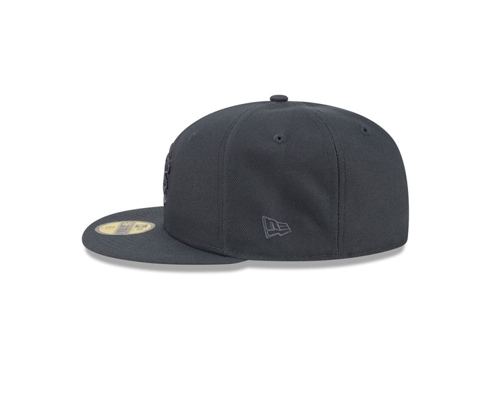 Chicago Cubs Walking Bear Two-Tone Black 59FIFTY Cap by New Era Caps NEW ERA CAP COMPANY