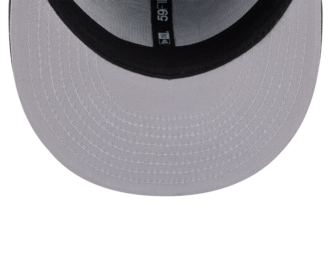Chicago Cubs Walking Bear Two-Tone Black 59FIFTY Cap by New Era Caps NEW ERA CAP COMPANY