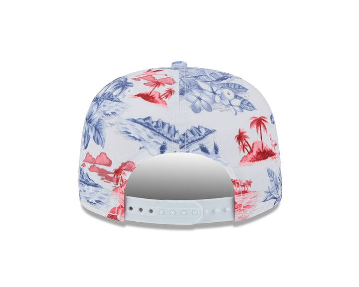 Chicago Cubs Island Pattern Golfer Cap by New Era Caps NEW ERA CAP COMPANY INC