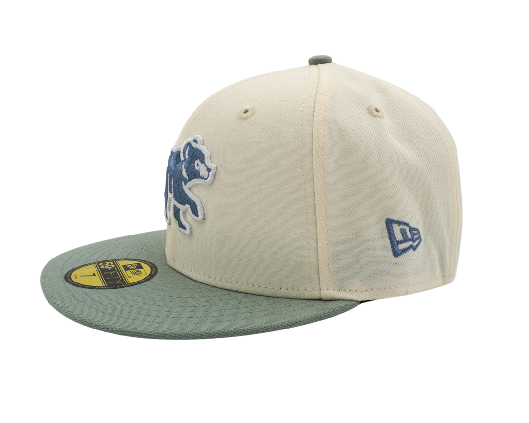 Chicago Cubs Spring Training Bear Chrome/Everest 59FIFTY Fitted Cap by New Era Caps New Era